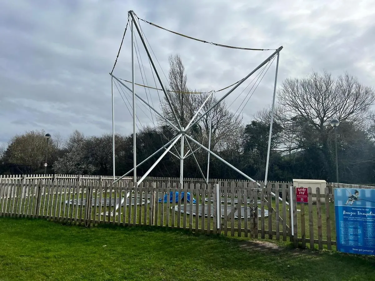Blackpool Caravan In Haven Marton Mere Holiday Park